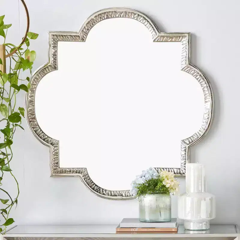 Specchio da parete in alluminio Quatrefoil grigio, rotondo glamour, 39,5 pollici