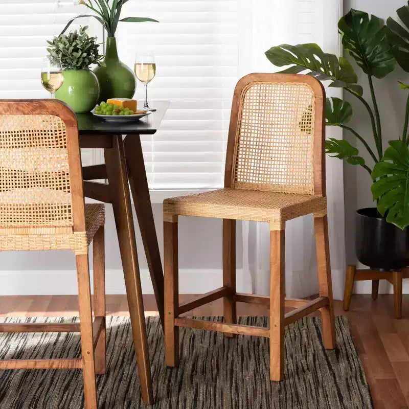 Sgabello da bar in legno e rattan, altezza bancone, stile Mid-Century Modern, naturale/noce, nessun assemblaggio richiesto