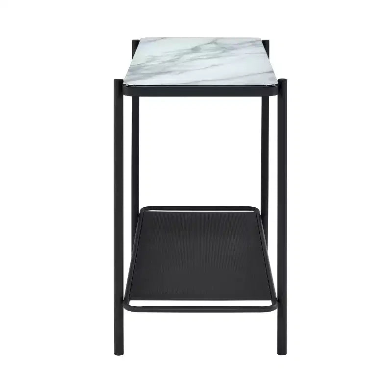 Consolle contemporanea da divano, piano in vetro effetto marmo e ripiano in metallo traforato, bianco/nero