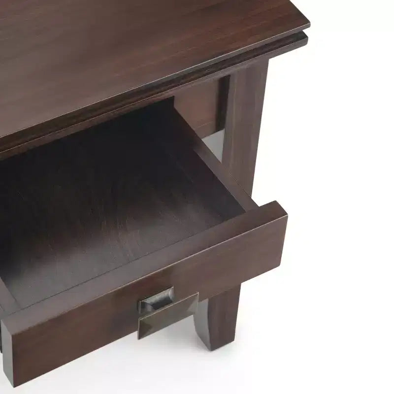 Tavolino da salotto quadrato da 21" in legno massello con cassetto, stile contemporaneo, accessori in bronzo, marrone