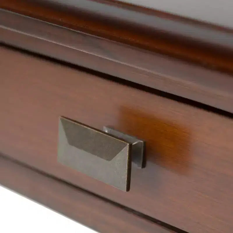 Tavolino da salotto quadrato da 21" in legno massello con cassetto, stile contemporaneo, accessori in bronzo, marrone